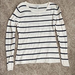 Banana Republic Shirt/Light Sweater - size PS